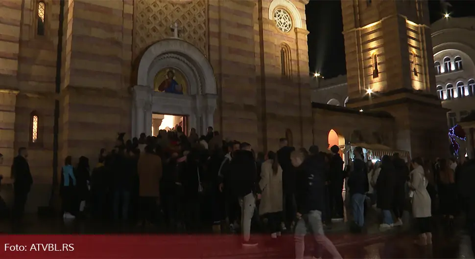 Божићна литургија у Храму Христа Спаситеља