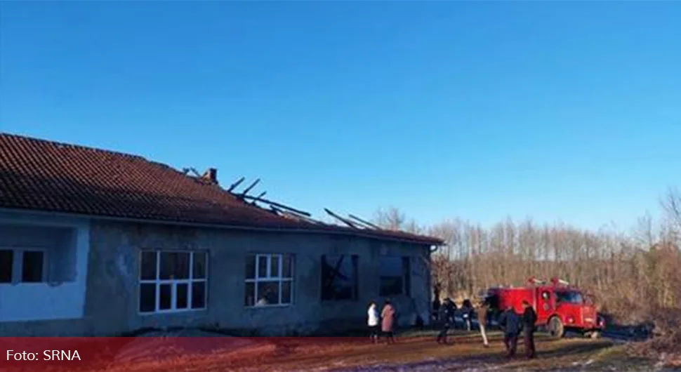Горјело у школи коју похађају три ученика
