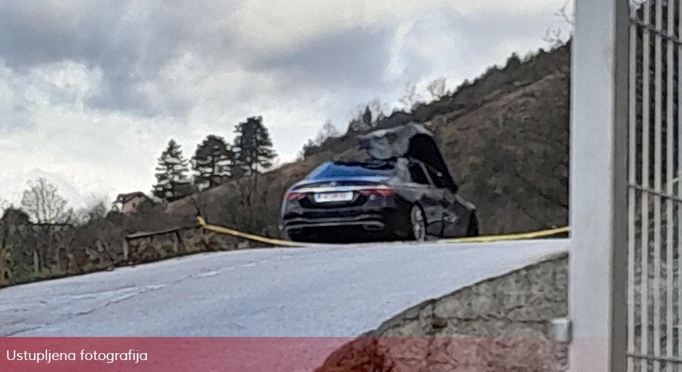 Сарајево: У раним јутарњим сатима изгорио Мерцедес