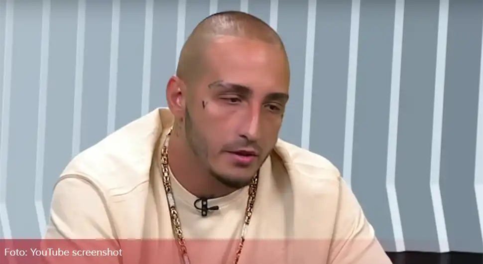 Ово је нова дјевојка Вука Моба