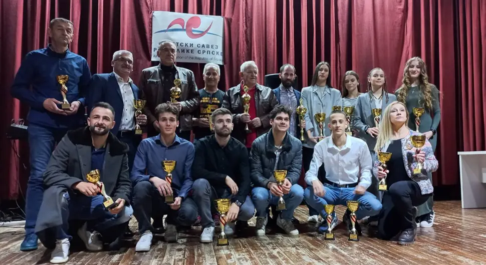 Одржано Вече атлетике АСРС