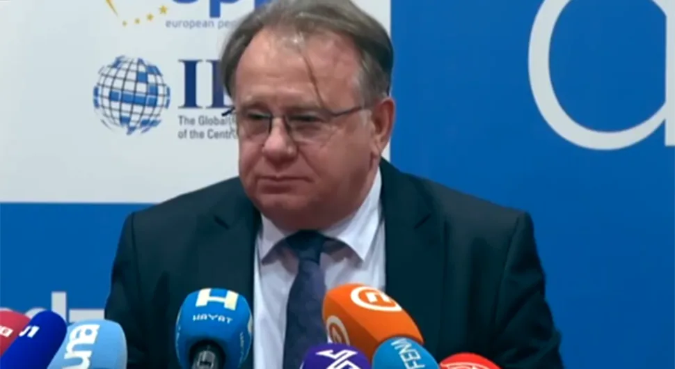 Никшић: Остајемо опредијељени да тражимо компромисе