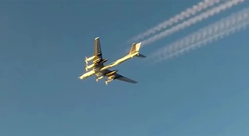 Спрема се нешто велико? Руси распоређују трећину стратешких бомбардера