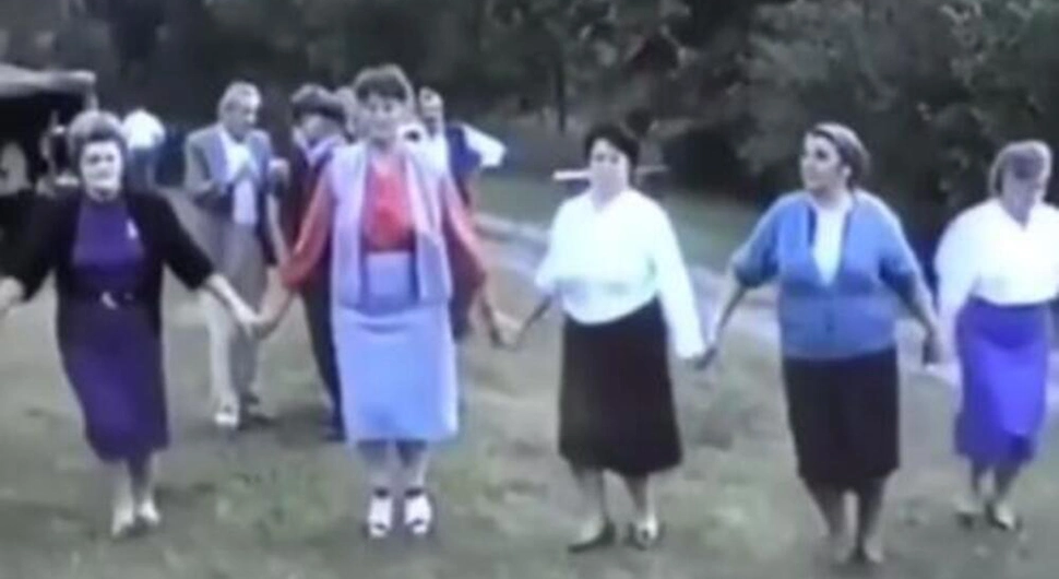 Овако се народ некада веселио
