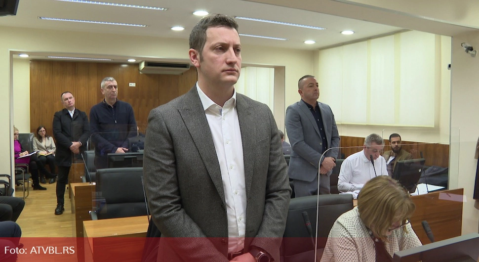 ”Јесмо ли ми овдје магарци?” Бурна расправа на суђењу Браниславу Зељковићу