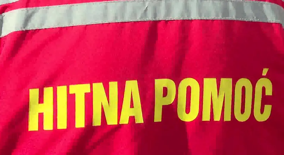Велика трагедија: Дијете се утопило у базену