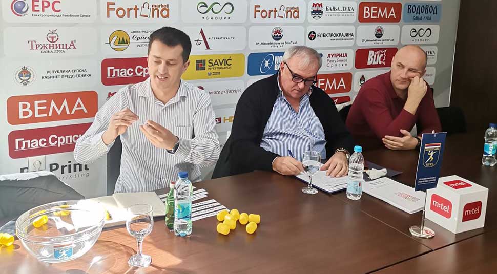 "Осице" против Кнежопољке