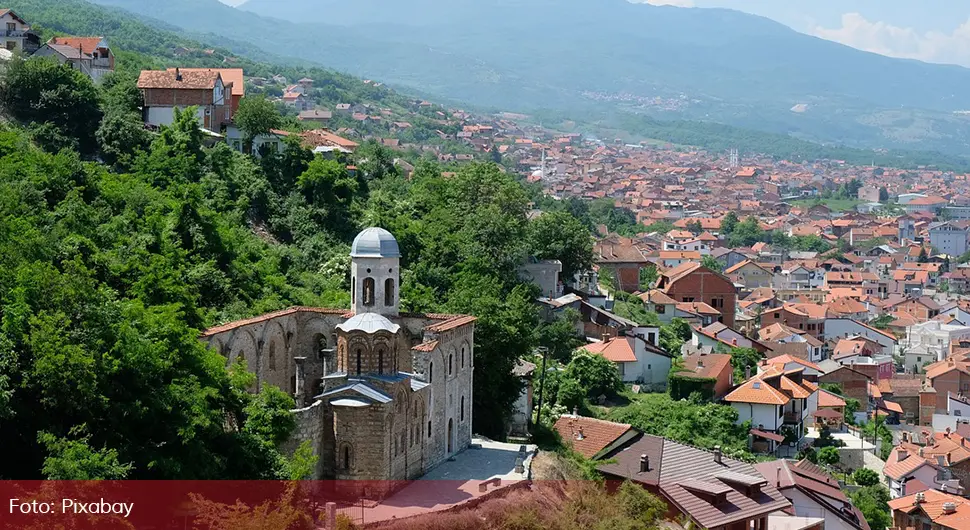 Нападнут свештеник СПЦ у центру Призрена