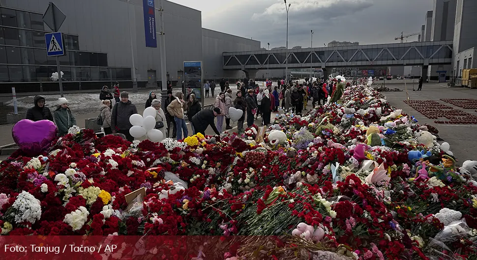 Повећан број руских добровољаца од терористичког напада