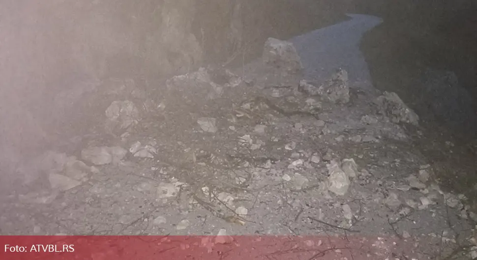 Невријеме изазвало одрон у Словенији: Затрпано неколико кућа, људи хитно евакуисани