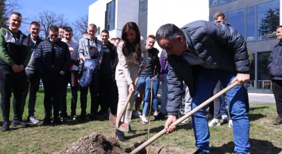 Шумарски факултет обиљежио Међународни дан шума