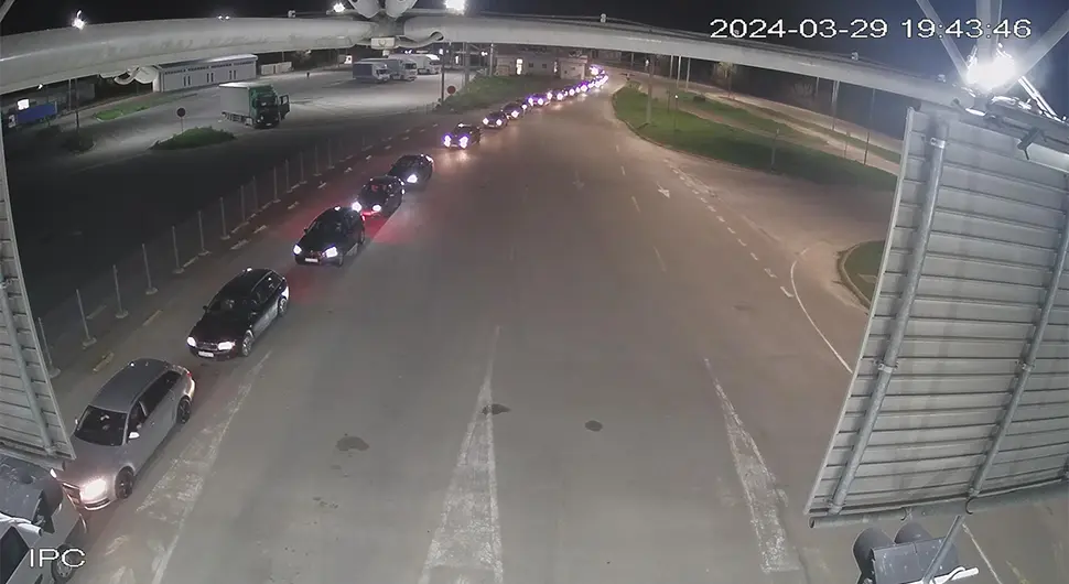 Гужве на улазу у БиХ