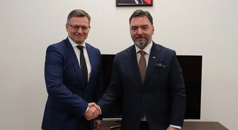 Кошарац и Платонов о чланству БиХ у СТО