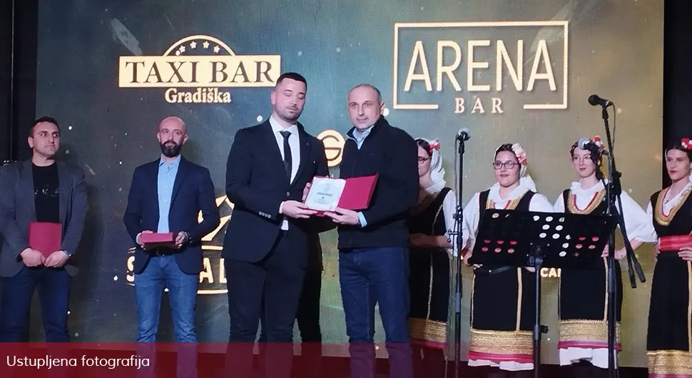 Бањцу уручена захвалница за подршку Међународном боксерском турниру "Night of Glory"
