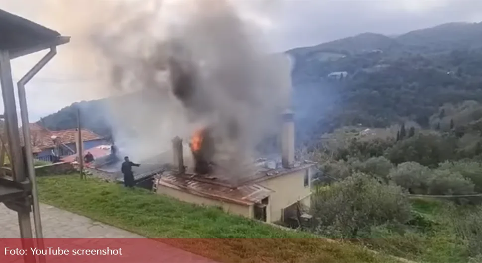Пожар у манастиру на Светој Гори