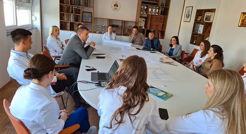 Састанак у требињској Болници: Значајна прекретница у развоју интензивне медицине