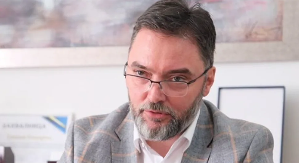 Кошарац: Конаковић се обрушио на све што је српско, жели бити 'први у Бошњака'