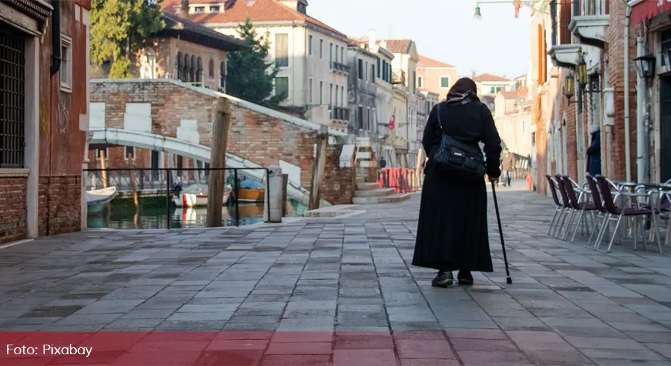 Банка грешком прогласила баку мртвом, 10 дана није могла да дође до новца