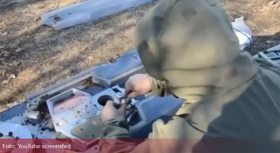 Погледајте како руски стручњак деактивира оборену ракету "сторм шедоу"