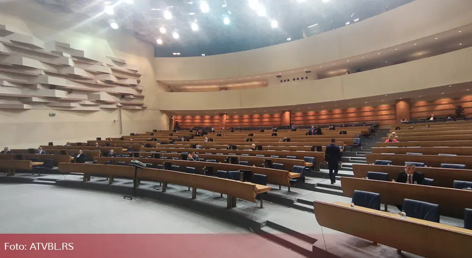 Бабаљ изазвао инцидент, посланици СНСД-а неће наставити засједање