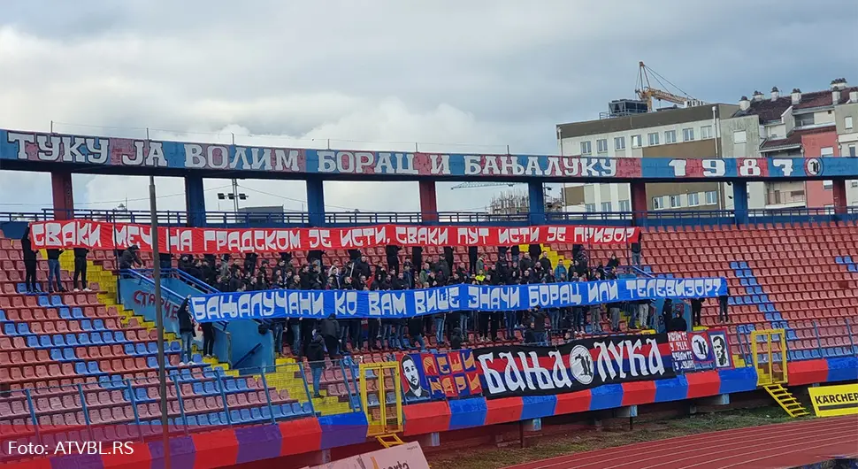 Порука бањалучкој публици: Kо вам више значи, Борац или телевизор?