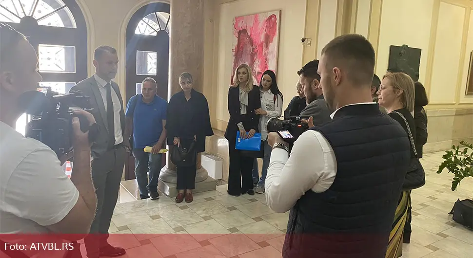 Радници "Акване" ушли у Градску управу Бањалука