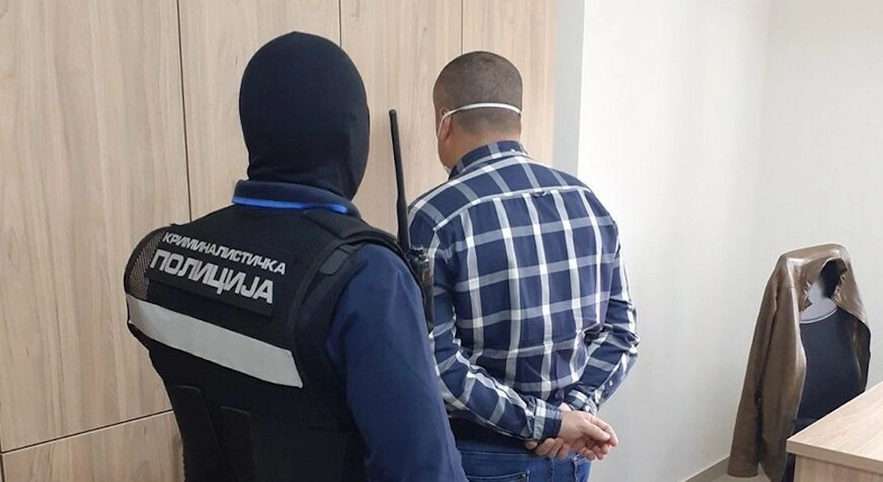 Инспектори осуђени на четири године затвора због примања мита!