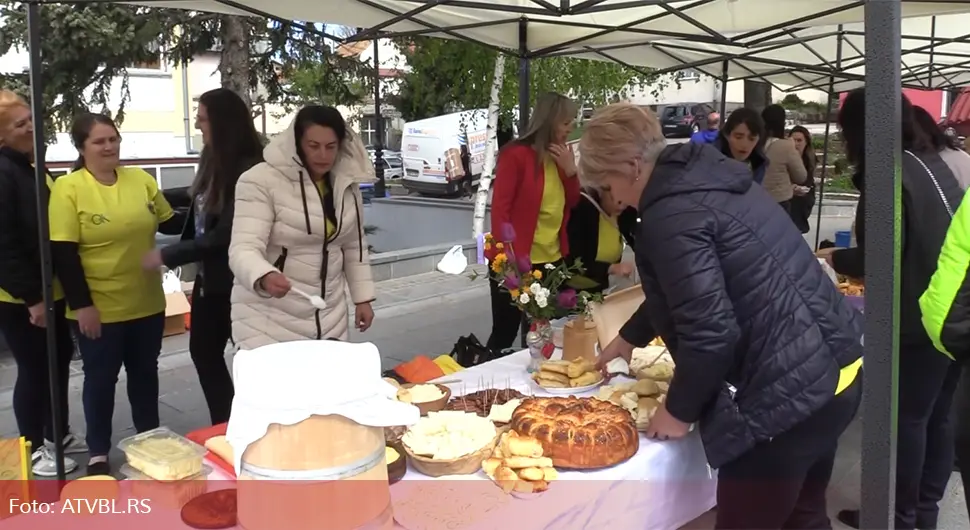 Гатачки Сајам женског предузетништва: Сир, кајмак, џем - нема бољег од домаћих производа