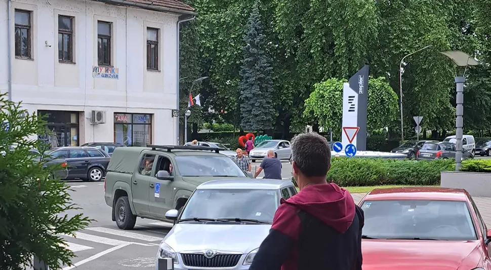 Сутра појачано кретање возила ЕУФОР-а због вјежбе