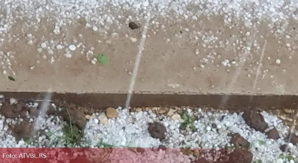 Нормализује се стање у Козарској Дубици, села још увијек без струје и воде