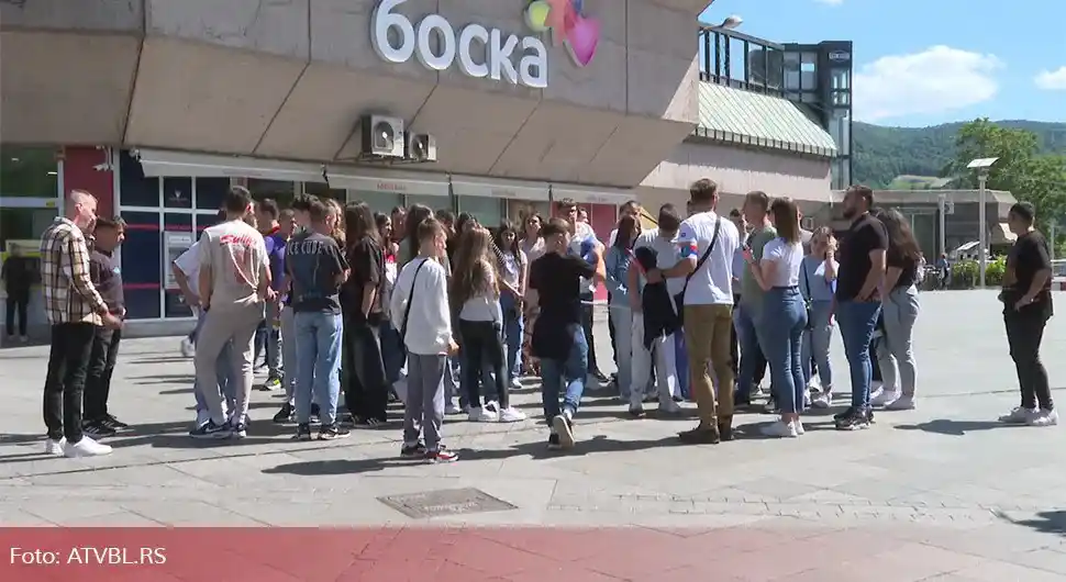 Мали матуранти из Гњилана у посјети Бањалуци
