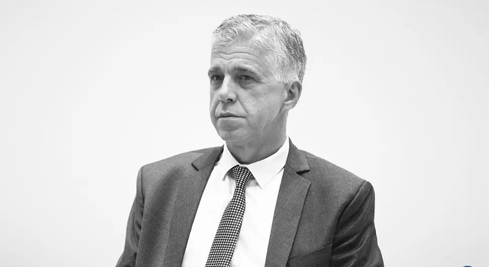 Преминуо бивши предсједник Фудбалског савеза БиХ Елведин Бегић