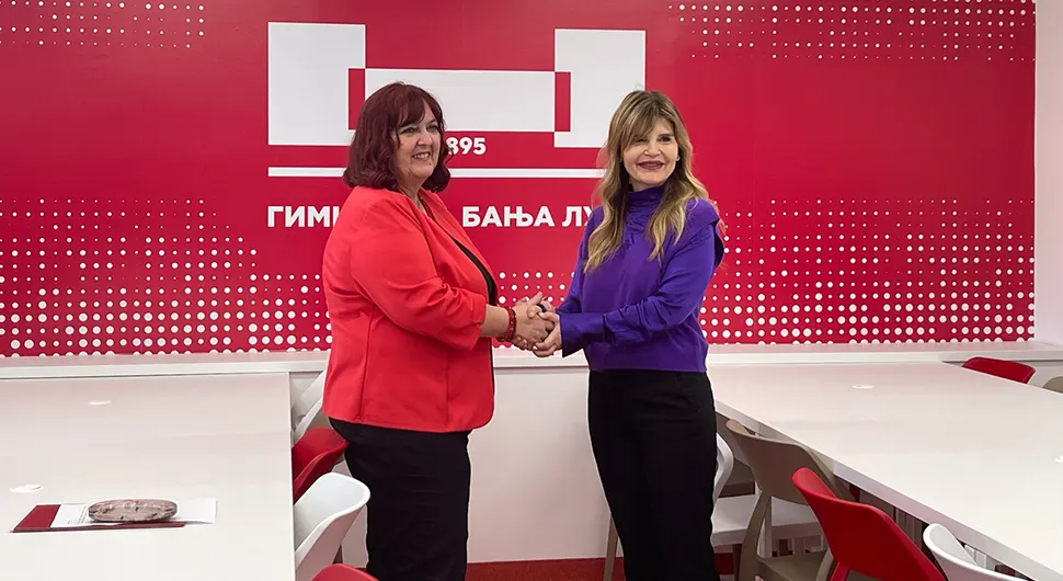 Савремене учионице и видео-надзор – донација компаније м:тел бањалучкој Гимназији