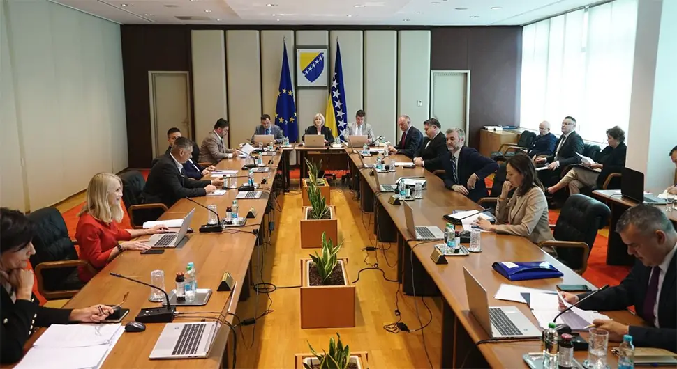 Хитна сједница Савјета министара о помоћи угроженима у поплавама