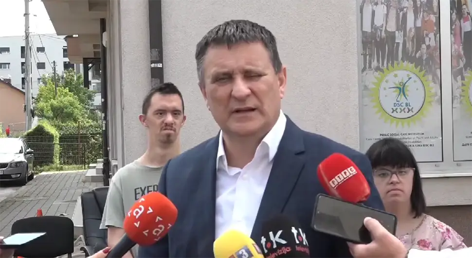 Владо Ђајић понудио помоћ у санацији објекта Даун синдром центра