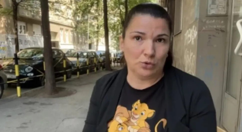 Огласила се мајка која је претукла учитељицу, ево шта каже