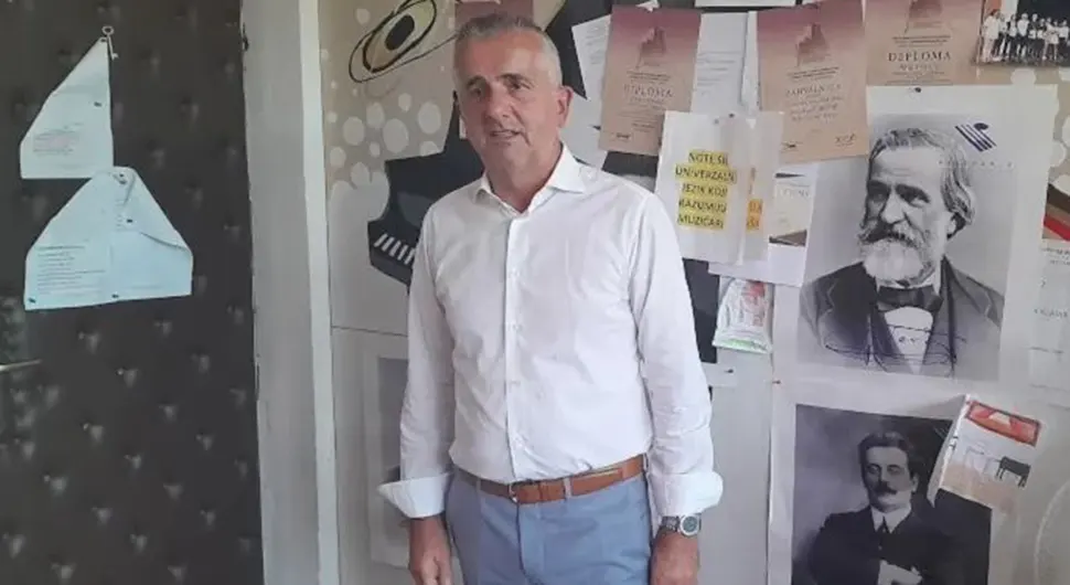 Мултимилионер рођен у БиХ опет у свом крају: Послао поруку шта је потребно за успјех