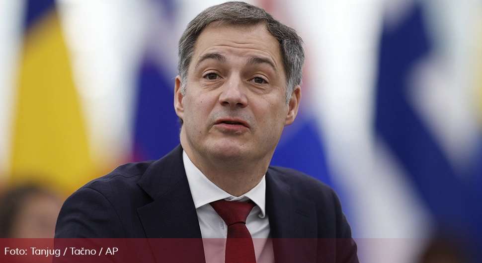 Цјелокупно руководство партије ВЛД белгијског премијера поднијело оставку