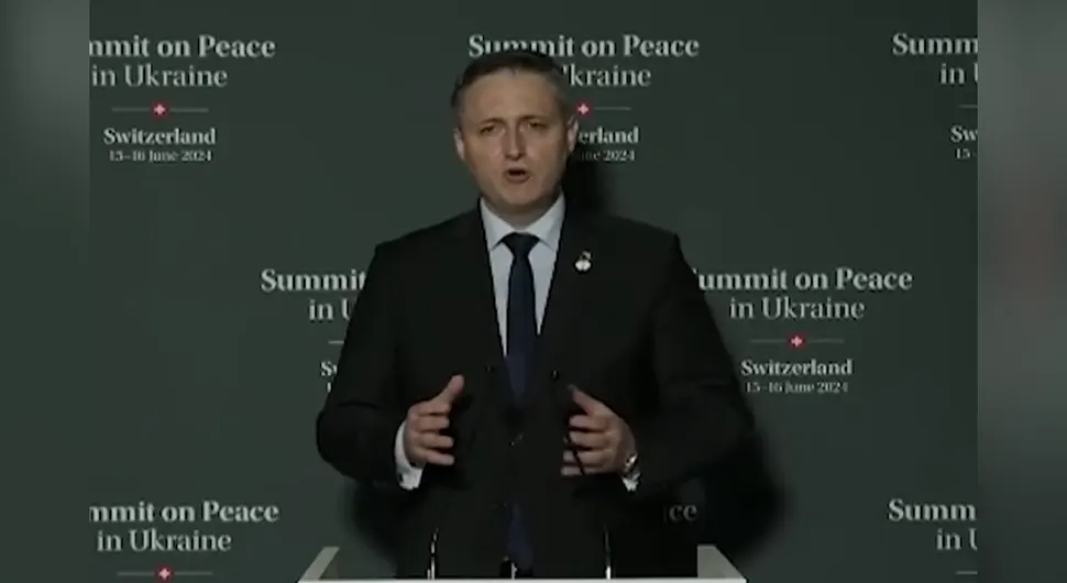 Бећировић оспорава Закон о симболима Српске
