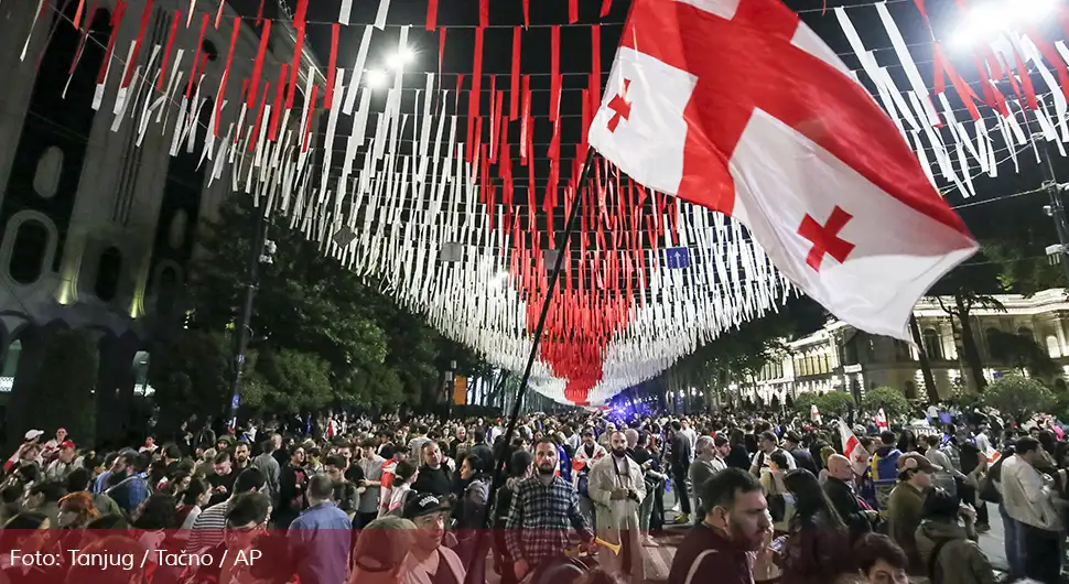 Бизарно: САД пријете Грузији санкцијама због закона који и сами имају