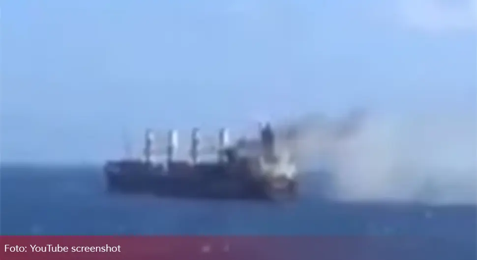 Потонуо брод који су Хути погодили прије седам дана