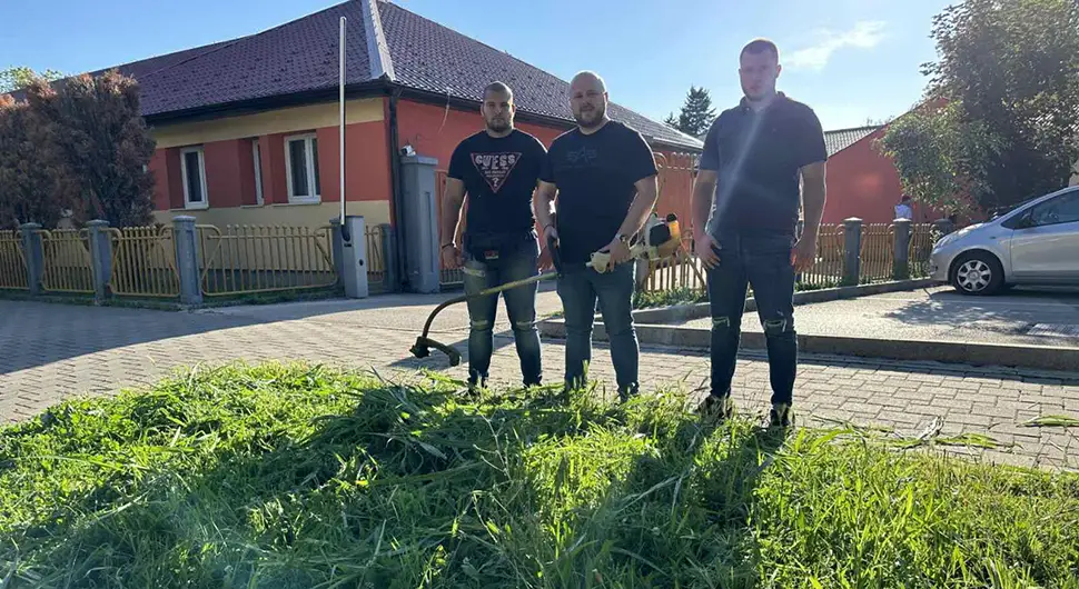 Млади СПС-а: Станивуковић сања бетон, а не види траву