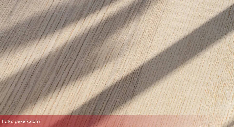 Само једна намирница ће уклонити све огреботине са ламината