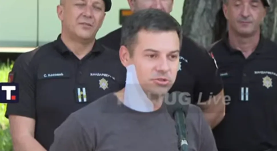 Прва изјава нападнутог жандарма: "Србија треба да буде поносна на људе као што сам ја"