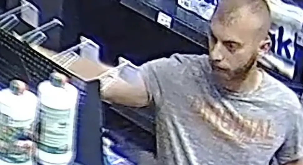 Србин убио чувеног дизајнера Ролс Ројса: Позвонио му на врата, па га избо ножем