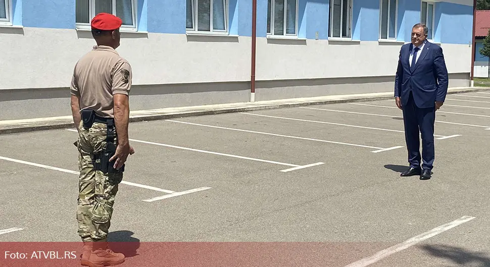 Почео састанак Додика и Вишковића са руководством МУП-а