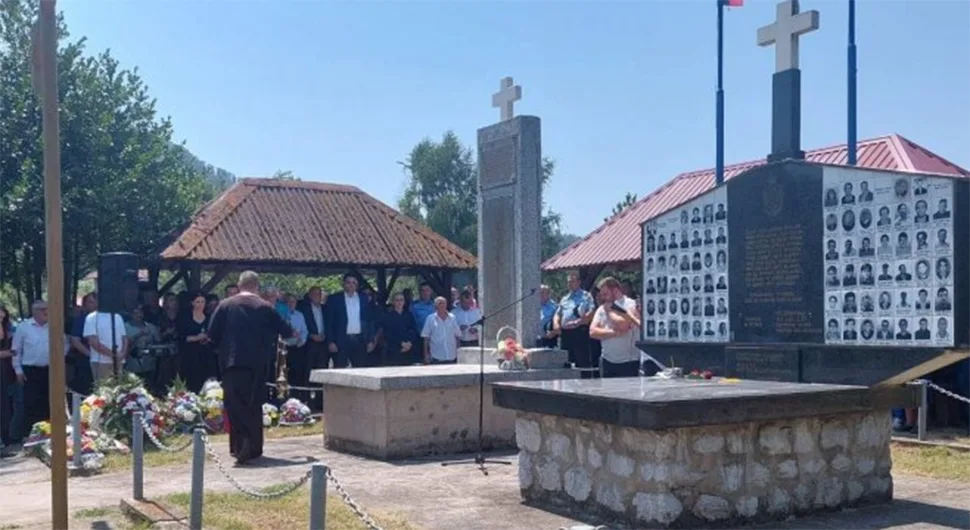 У Залазју обиљежене 32 године од убиства Срба