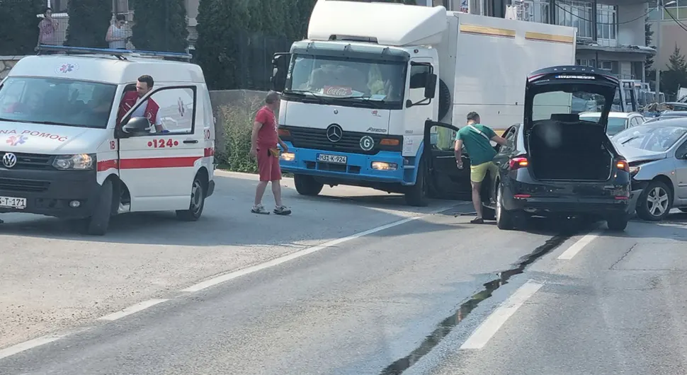 Нови тежак судар у БиХ, Хитна на терену