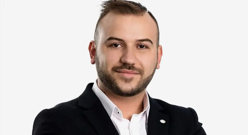 Наставља се осипање странке: Срђан Ждеро напустио ДЕМОС!