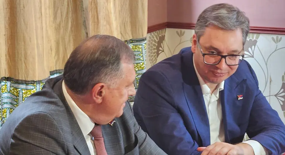 Отворена Српска кућа у Паризу, присуствовали Додик и Вучић